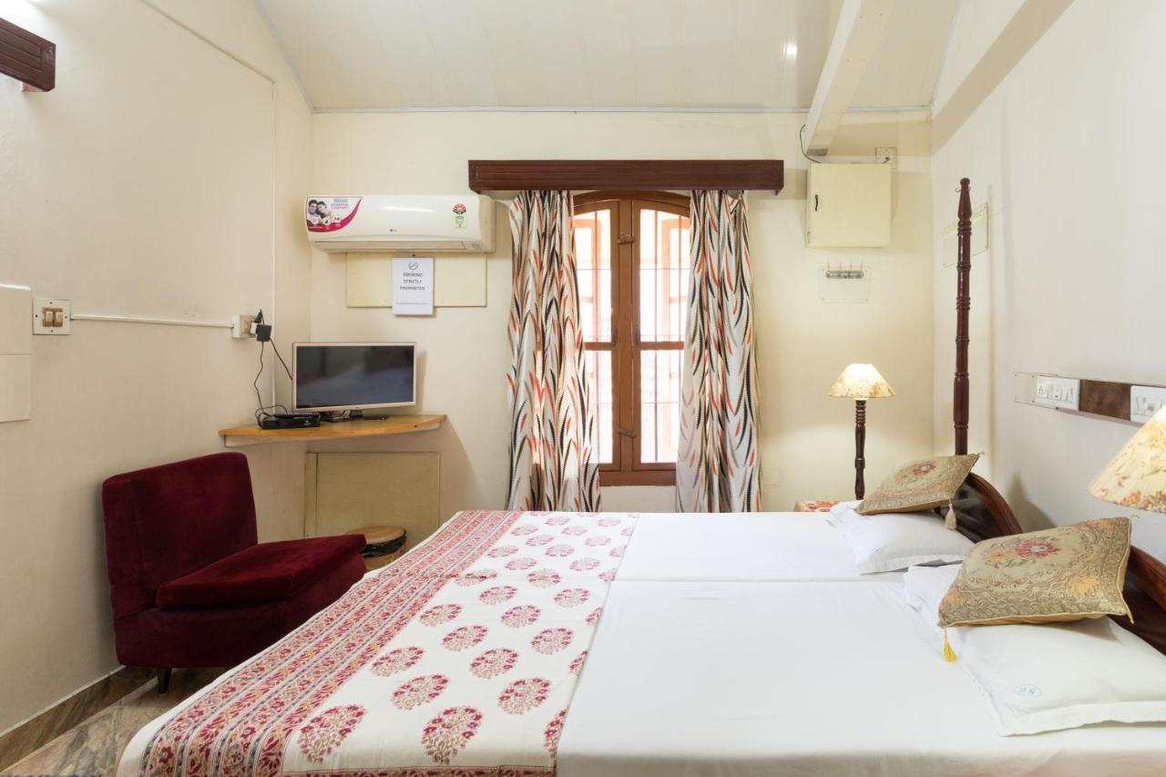 ซันเนตตา เรสซิเด้นซี่ Bed & Breakfast Kochi ภายนอก รูปภาพ